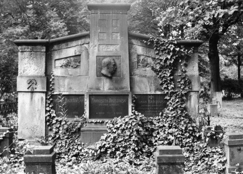 Dobová fotografie_zdroj Archiv města Ostravy.jpg