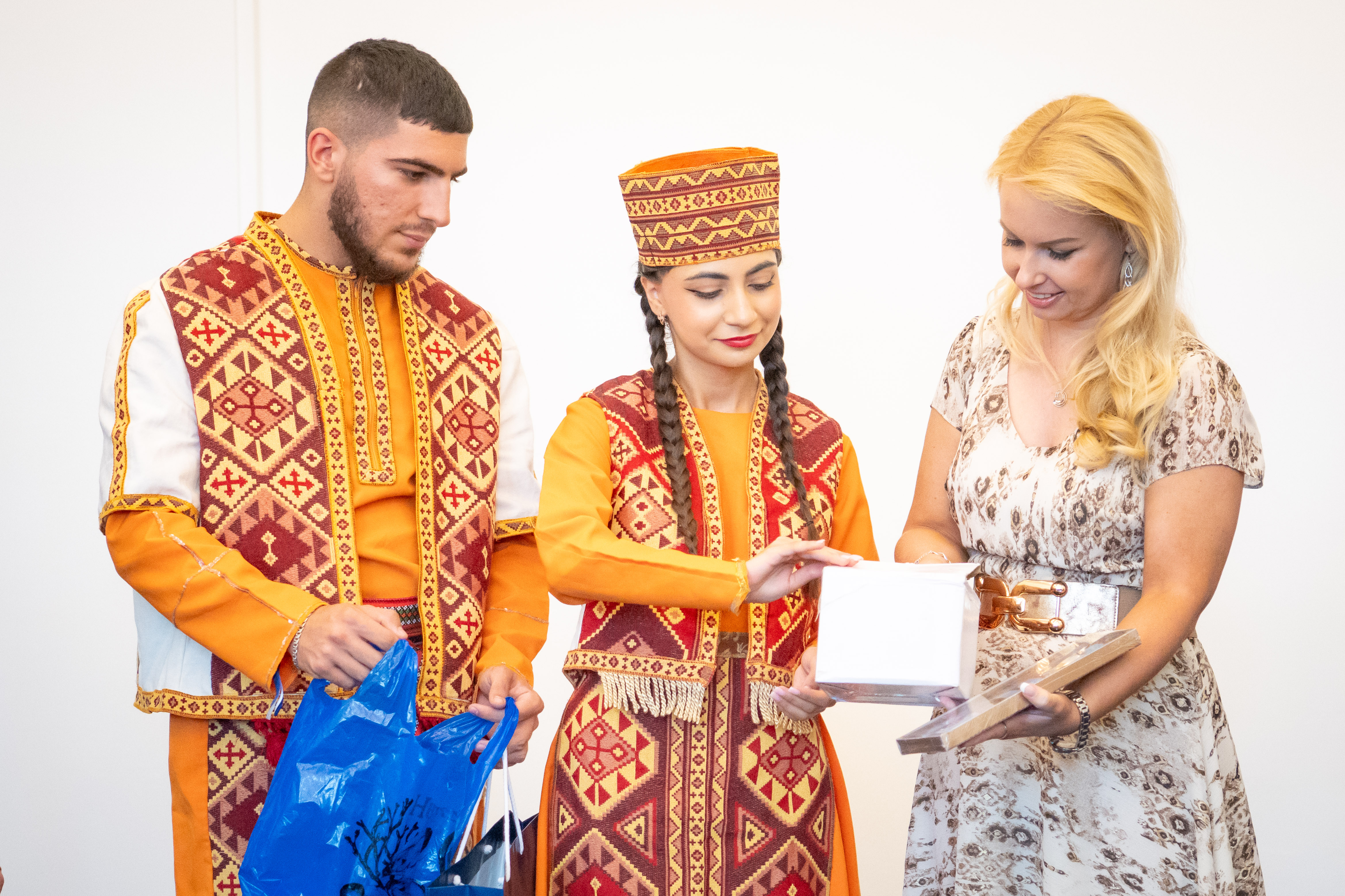 Některé z krojů působily přímo pohádkově exotickým dojmem