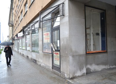 V prázdné prodejně na rohu Českobratrské a Sokolské ulice bude sídlit informační centrum ke kotlíkovým dotacím. Foto: René Stejskal 