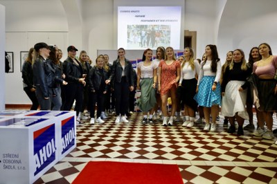 Ilustrační foto. Jazyková soutěž na střední škole AHOL. Autor: Jiří Zerzoň