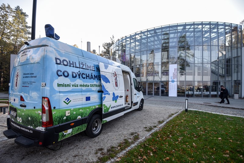 Zajímavá data poskytují měření imisního vozu.