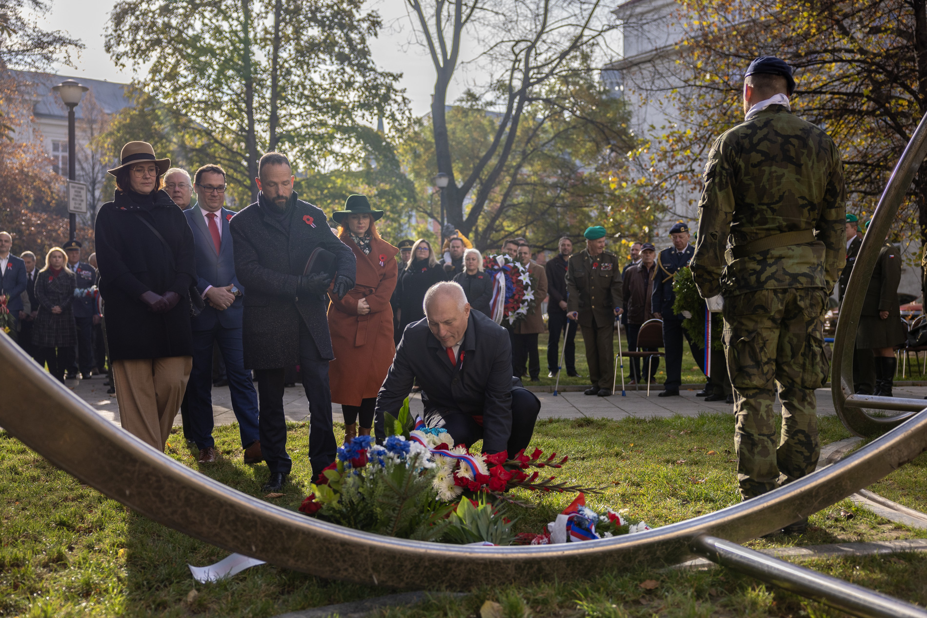 Pietní akt u Památníku válečných veteránů. Foto: Jiří Zerzoň