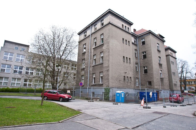 Budovu starého kožního oddělení čeká demolice