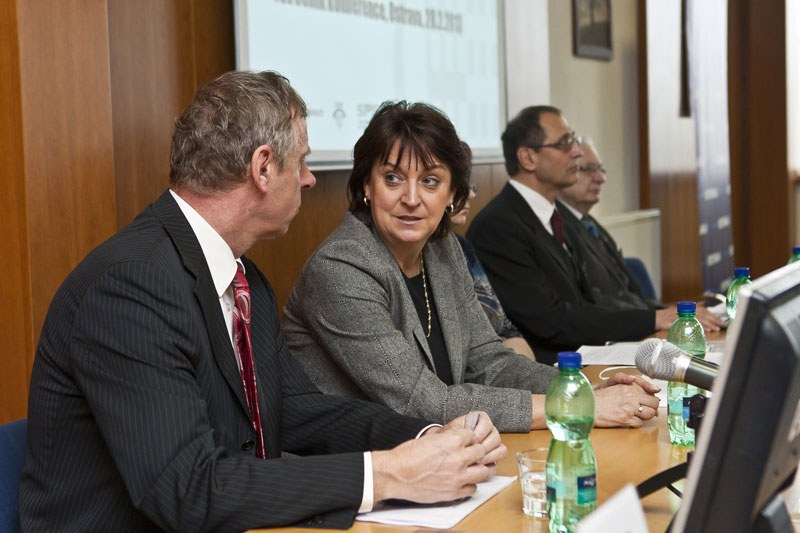 Děkanka FAST VŠB-TU Ostrava Darja Kubečková