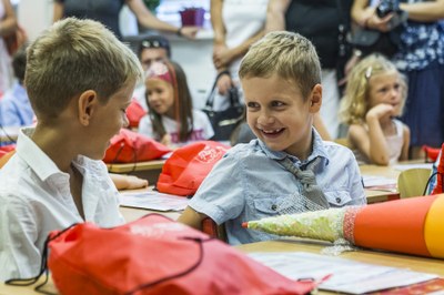 Ilustrační foto. Prvňáčci ve třídě. Autor: Jiří Zerzoň