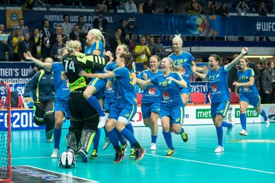 Radost Švédek - pošesté mistryněmi světa! Foto: J. Zerzoň