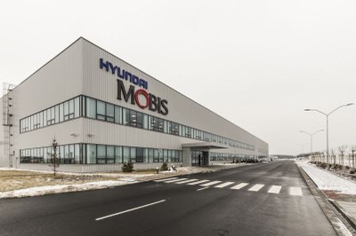 Výrobní hala Mobis Automotive System Czech v mošnovské zóně. Foto: Jiří Zerzoň