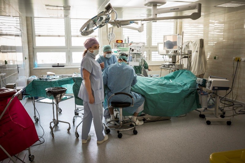 Nový operační sál ORL je už dva měsíce v provozu.