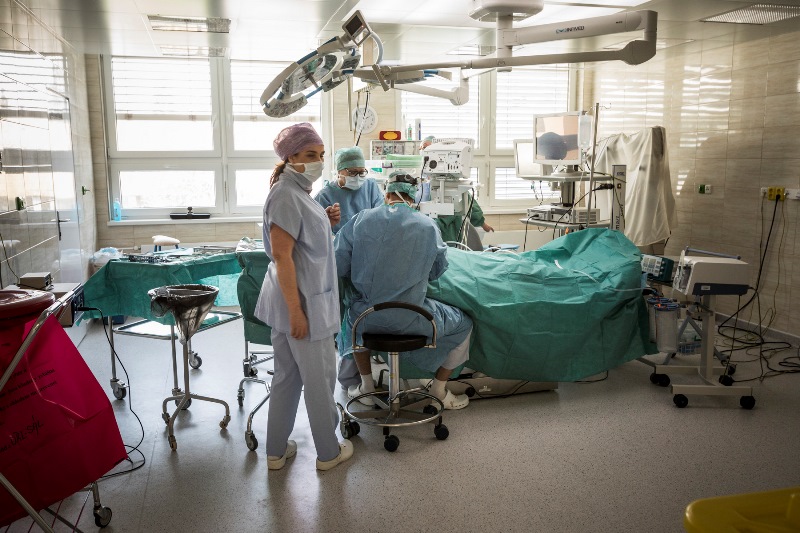 Nový operační sál ORL je už dva měsíce v provozu.