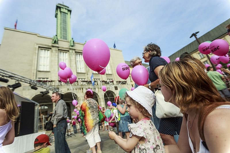 Program odstartovalo vypuštění balónků.