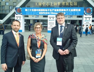 Zleva primátor Ostravy Tomáš Macura, náměstkyně primátora Kateřina Šebestová a vedoucí OSR magistrátu Václav Palička na Českých dnech v Šanghaji.