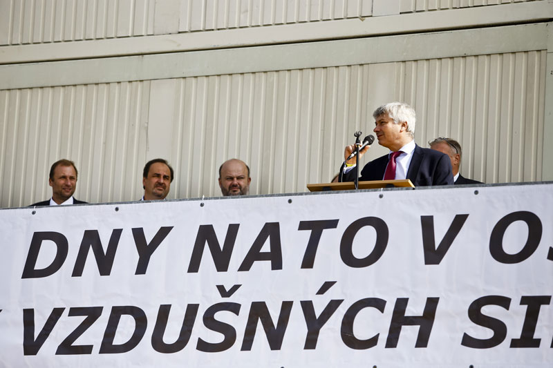 Primátor Kajnar při zahájení Dnů NATO