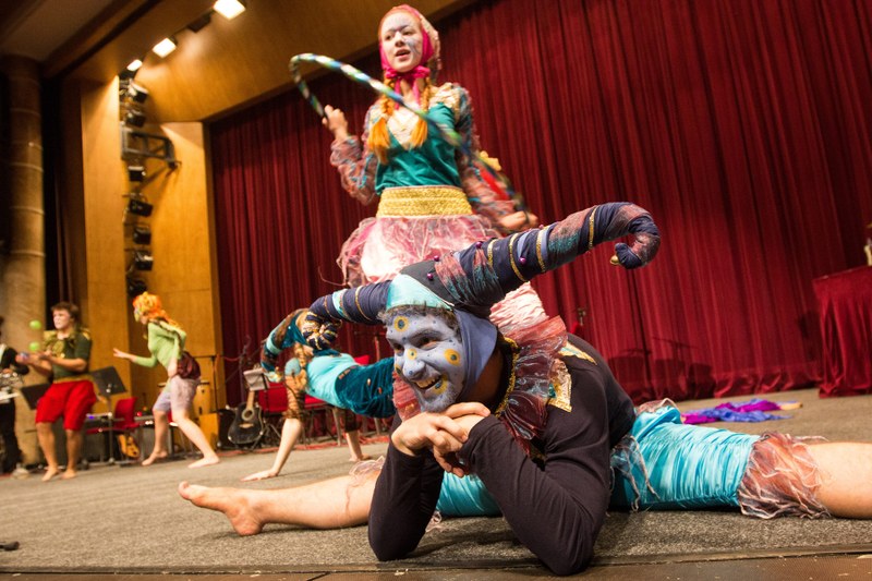 Na slavnostním večeru byl připraven bohatý program.