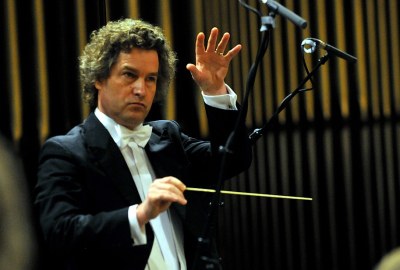 Šéfdirigent Janáčkovy filharmonie Heiko M. Förster při zahajovacím koncertu 40. Janáčkova máje. Foto: J. Urban