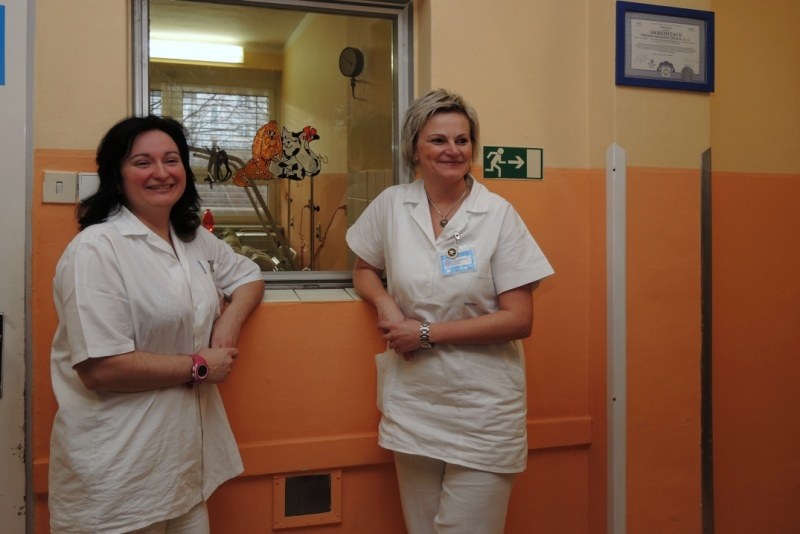 Zleva primářka Alice Nogolová a vrchní sestra Jana Šadibolová.