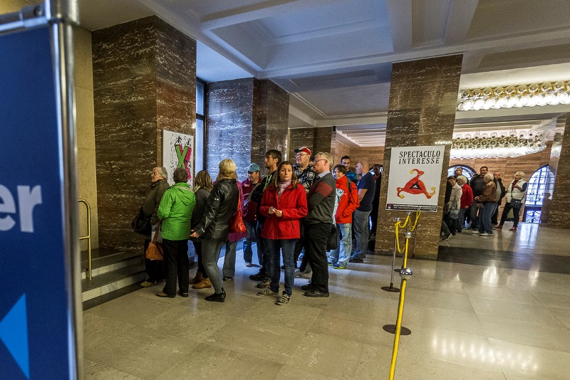 Na věž vyjelo bez jednoho 680 návštěvníků.