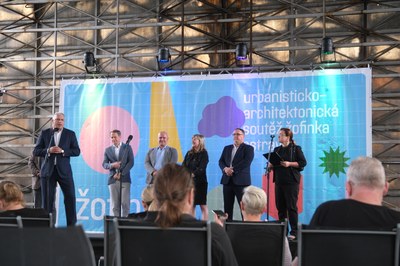 Z tiskové konference o budoucnosti brownfieldu Žofinka. Foto: Boris Renner