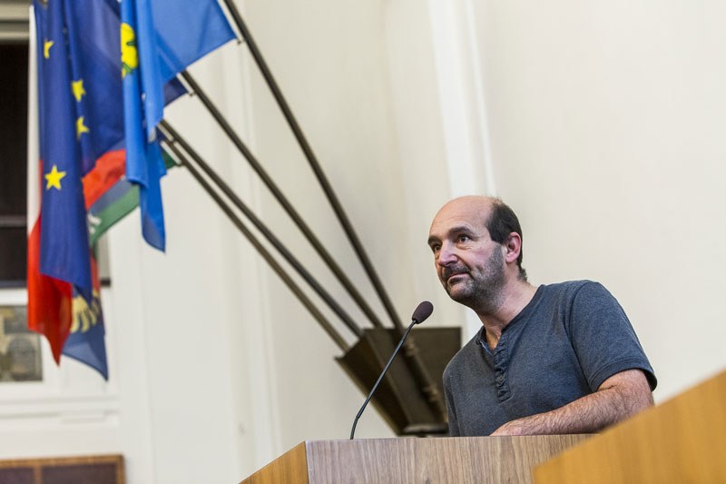 Hovoří předseda sdružení PANT Petr Pánek. 