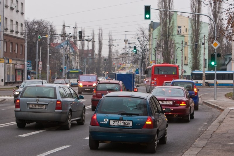 Mariánskohorská ulice poblíž křížení s Nádražní ulicí. Foto: MMO