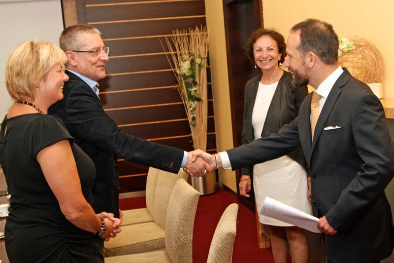 Delegaci WHO uvítal primátor Tomáš Macura.