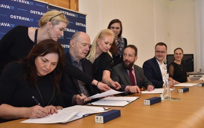 Z podpisu memoranda v budově Radnice města Ostravy. Foto: René Stejskal