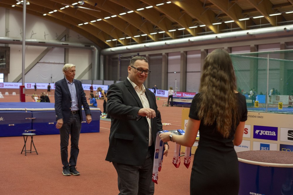 Medailistům pogratuloval také Ostravský primátor Jan Dohnal