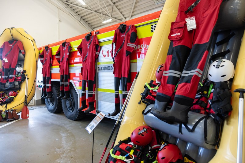 Ostrava po povodních pořídila dobrovolným hasičům nové speciální vybavení