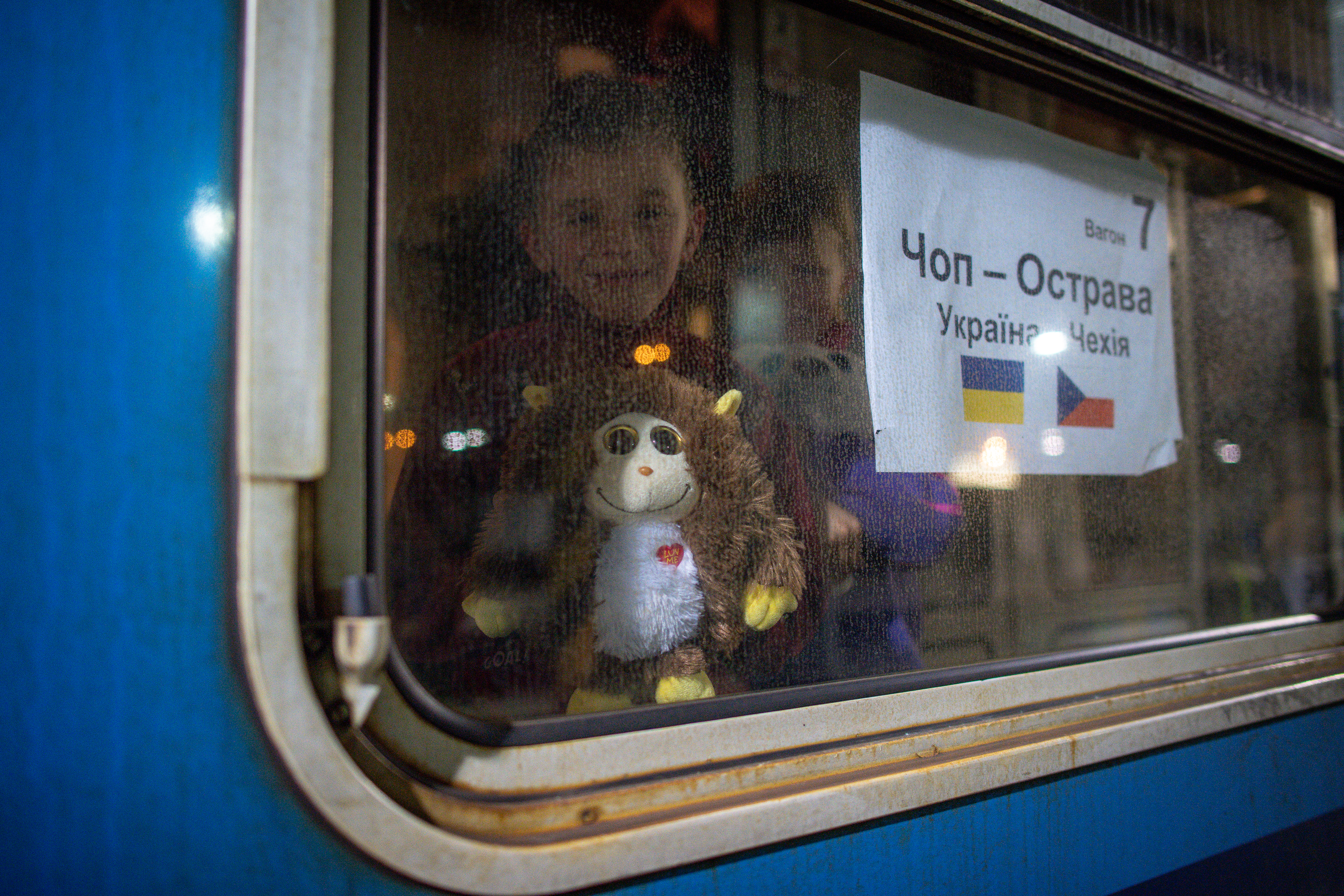 Vlak s ukrajinskými dětmi po příjezdu do Ostravy. Foto: Lukáš Kaboň