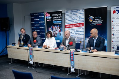 Z tiskové konference k pořádání IPH CUPU 2024. Foto: parahockey.cz