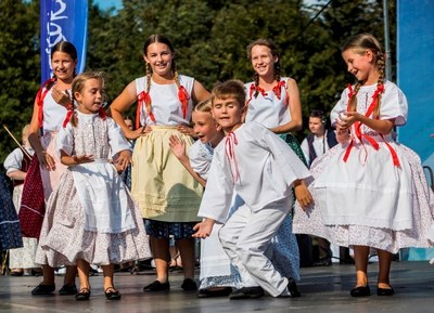 Mezinárodní festival Folklor bez hranic zapojuje do dění i dětské soubory. Foto: Jiří Zerzoň 