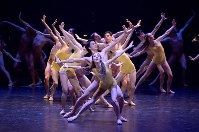 Snímek je z baletu Barocco & Carmina burana. Zdroj NDM.