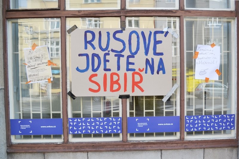 Připomínka 50 let od okupace v ostravských ulicích. 