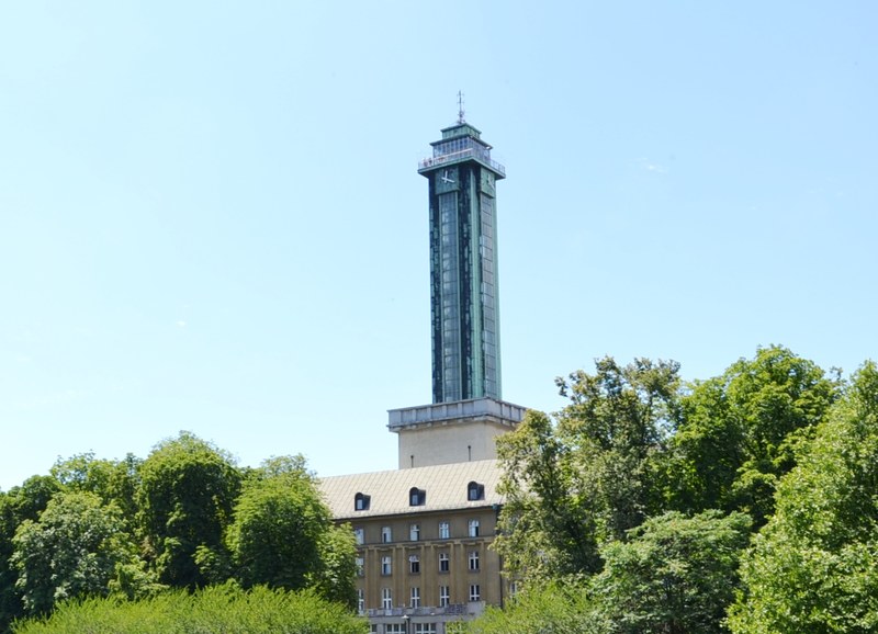 Ostrava úspěšně snižuje své zadlužení Ostrava úspěšně snižuje své zadlužení