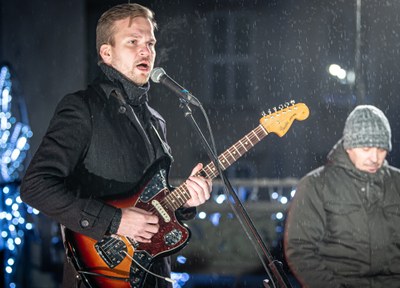 Martin Chodúr zazpíval vánoční písně. Foto: Lukáš Kaboň