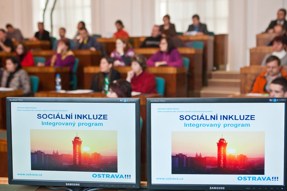 Odborná konference k sociální inkluzi na ostravské Nové radnici. Foto: Jiří Zerzoň