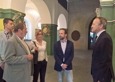 FOTO: Z návštěvy Drážďanské radnice. Snímek Andrea Vojkovská.