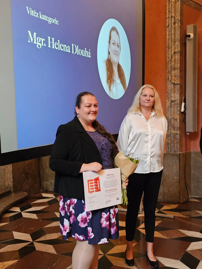 Helena Dlouhá při přebírání ceny MARK. Foto: KMO