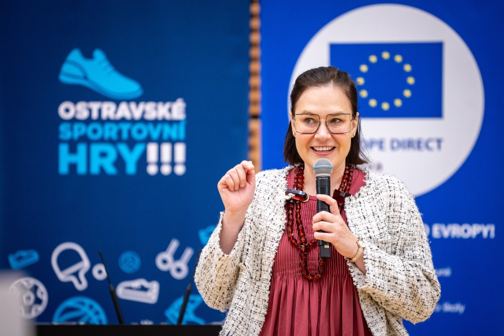 K účastníkům promluvila ostravská radní Andrea Hoffmannová