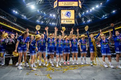 Vítězný ženský tým 1. SC TEMPISH Vítkovice. Foto: Pavel Netolička