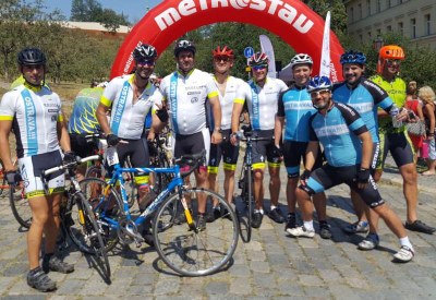 Část ostravských závodníků na startu závodu. Foto: Andrea Vojkovská