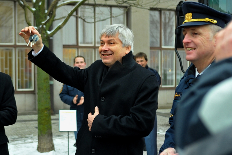 Klíče od nových vozidel předal primátor P. Kajnar