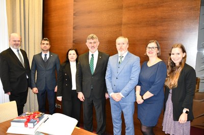 Turecká delegace s ostravskými hostiteli na Nové radnici. Foto: MMO