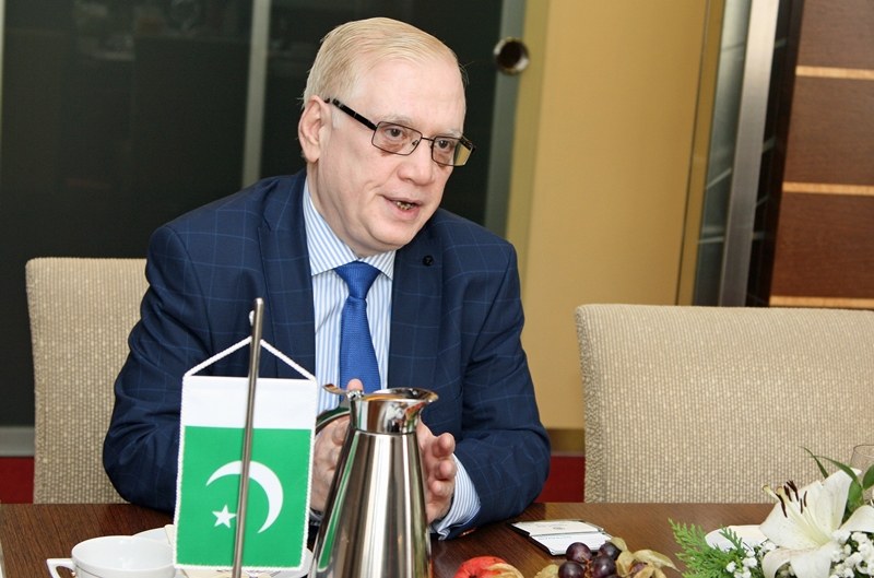 Jeho Excelence Tajammul Altaf při své návštěvě ostravské radnice.