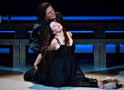 Opera Otello se vrací v novém nastudován do repertoáru Národního divadla moravskoslezského po 24 letech. Foto: NDM/Martin Popelář 