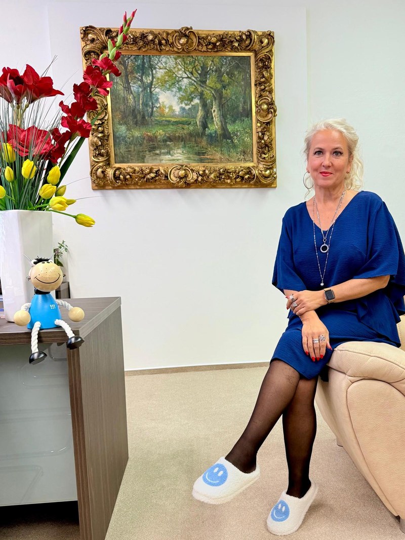 PHOTO-2025-10-07-20-53-14 (3).jpg