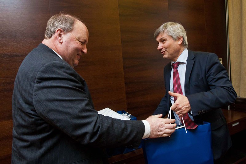 Petr Kajnar (vpravo) s Dannym Roderickem 