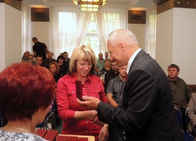 Pro čestné ocenění si přišlo i osmadvacet žen. Foto: Jiří Urban