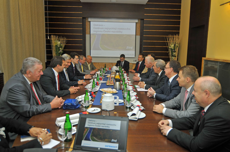 Přijetí delegace z Volgogradu v Nové radnici. Foto: J. Urban