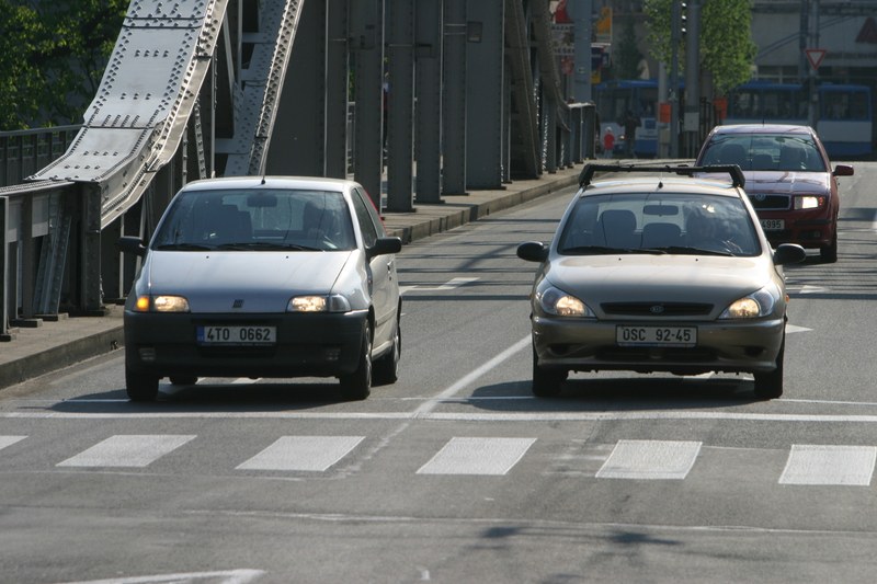 Platnost více jak 20 000 řidičských průkazů končí letos v Ostravě Platnost více jak 20 000 řidičských průkazů končí letos v Ostravě