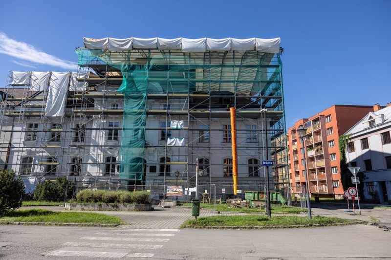 Potřebná rekonstrukce střechy Archivu města Ostravy je v plném proudu Potřebná rekonstrukce střechy Archivu města Ostravy je v plném proudu